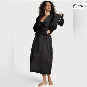 Victoria's Secret Dream Satin Duvet Robe in Black